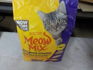 50.4 oz Meow Mix Cat Food...