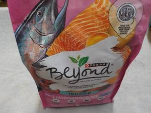 48 oz Bag Purina Beyond Cat Food...