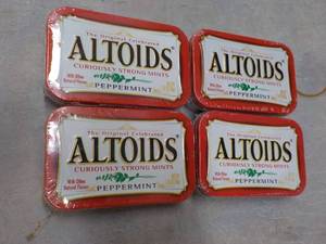4 Altoids Peppermint Mints...