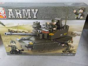 Stuban Army 224 pcs...