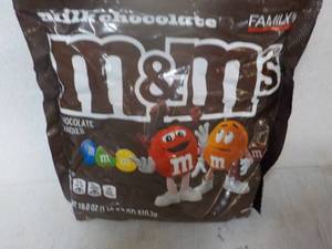 18 oz Bag M and Ms ...
