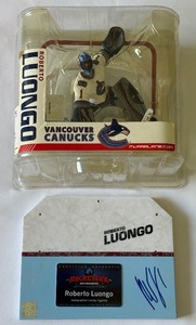 Roberto Luongo Autograp McFarlane Hockey Figure w COA