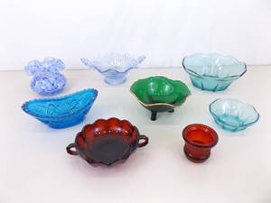 Lot of Misc Colored Depression Glass Bowls