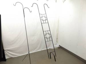 Achla Designs 83.5 (90 total) Double Pole Plant Trellis and Another Iron 69 (83 Total) One&nbsp