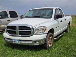 2007 Dodge R15 Pickup Truck