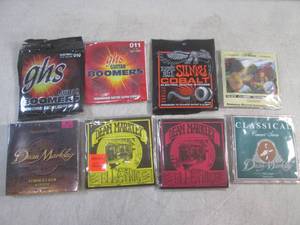 (EC1) Assorted Packs of Guitar Stri...