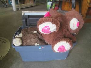 (EC1) Large Tote Full of Misc This ...