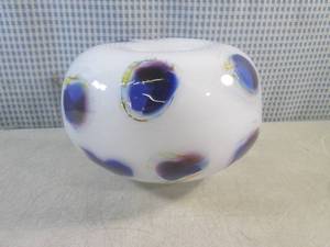 (FS) Hand Blown Glass Vase 9 Wide ...