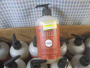 (EW5) 12 Pump Bottles of Liquid Han...