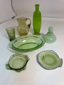 Lot of Green Glass - URANIUM