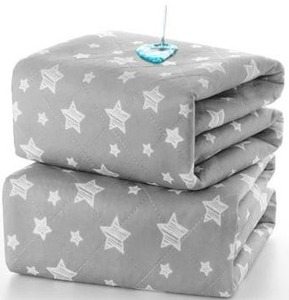 Water Absorbent Bed Covers 34 x 36 2pk - Brand New