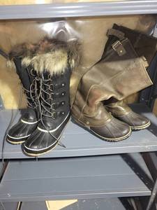 Sorel & Jbu Winter Boots (Lot of 2 Pairs)