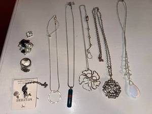 Mixed Fashion Jewelry Lot Necklaces Rings Earrings Rhinestone Silver Tone