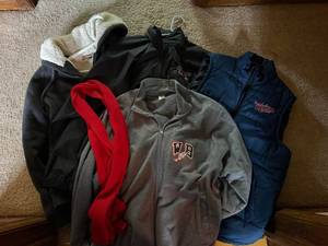 5 Pc Outerwear Lot Twins Vest UWRF Jacket Canvas Track Medium