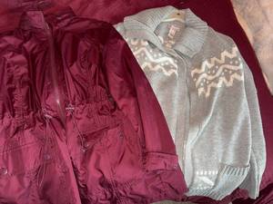 Womens Jacket & Sweater Lot St. Johns Bay Small Glimmer Medium