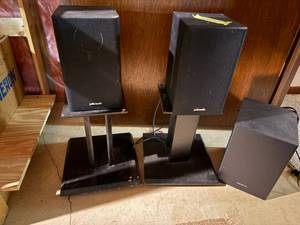 Polk Audio Speakers on Stands Plus Insignia Speaker Mixed Lot