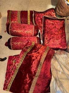 Burgundy Red Gold Decorative Queen Bedding Set Pillows Shams Comforter