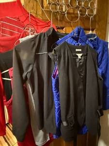 Womens Mixed Clothing Lot Tops Vests Jackets Assorted Brands 8 Pc