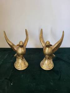Pair of Vintage gold tone Bird Candle Holders with Raised Wings (Lot of 2)