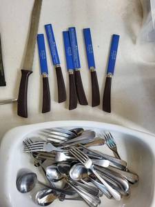 Quikut Stainless USA Flatware Set - Assorted Spoons, Forks & Knives