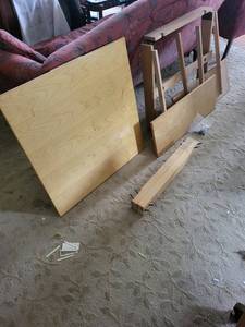 Unassembled Pine Wood table 32 inches