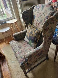 Vintage Floral Upholstered Wingback Armchair with Decorative Pillow