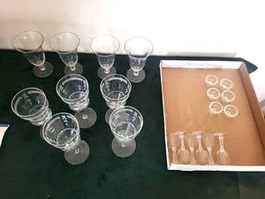 Six Crystal Stemware Glasses with Etched Leaf Pattern assorted lot