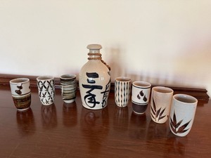 Vintage Japanese Style Stoneware Sake Set Bottle 7 Cups Damaged