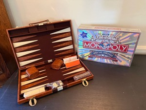 Vintage Backgammon Game Set Brown Case w Dice Cups Checkers Rules