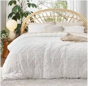 Queen White Comforter Set $79.99 Retail - Brand New
