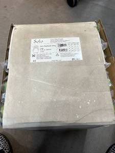 MSRP $700 NEW box of 10 Liko Solo Highback Slings (#3525916) Supportive body lift for safely moving people between bedschairs. Features Full bodyhead support, easy wrap design. Best for safe, single-user patient transfers. Size L
