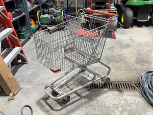 Ben Franklin Vintage Shopping Cart
