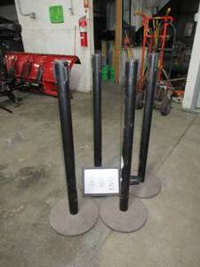 MONTOUR STANCHIONS