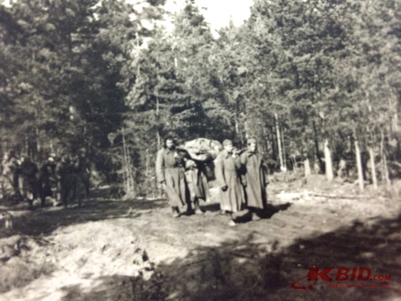 lot 6 image: Lot of 8 Original WWII German Soldiers photos