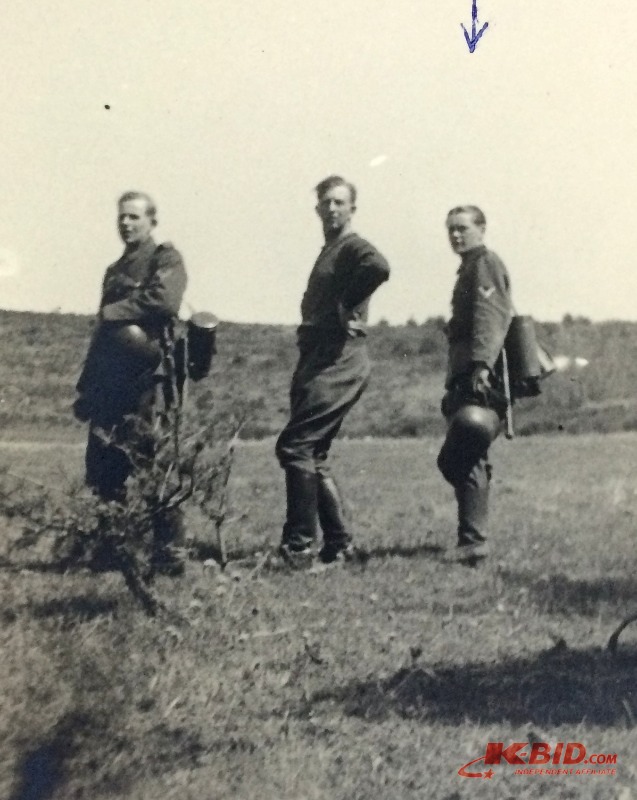 lot 9 image: Lot of 11 Original WWII German Soldiers photos