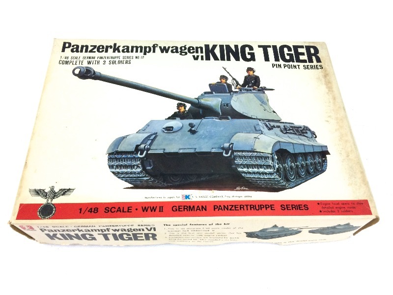 lot 2 image: Very Very Rare Bandai 148 German Panzertruppe Series Porsche King Tiger Model Kit (NIB)
