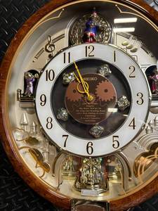 Seiko 2006 Collector's Edition Crystalized with Swarovski Rotating Pendulum Clock