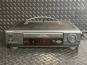 Sony SLV-678HF & SLV-373UC VHS VCRs - CDP-CE275 5-Disc CD Changer  Remote