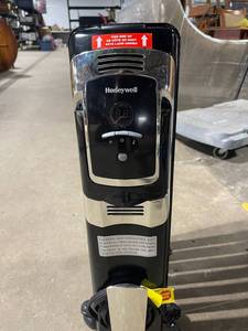 Honeywell Oil-Filled Radiator Space Heater - Vertical Tower with Digital Display