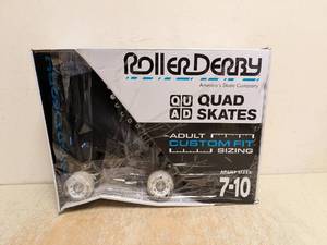 NEW ROLLER DERBY QUAD SKATES ADULT CUSTOM FIT SIZING 7-10