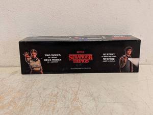 NEW NETFLIX STRANGER THINGS SQUAWK FLASHLIGHT