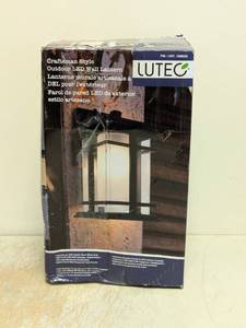 NEW LUTEC CRAFTSMAN STYLE OUTDOOR LED WALL LANTERN