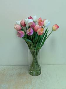 NEW NEARLY NATURAL TULIP ARRANGEMENT
