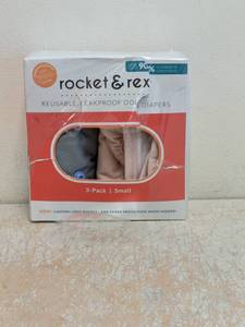 NEW ROCKET & REX REUSABLE LEAKPROOF DOG DIAPERS SIZE SMALL 3PK