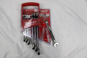 Milwaukee 7-Pc SAE Ratcheting Wrench Set with Case