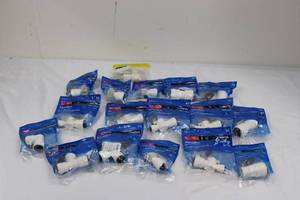 Watts AquaLock PEX Valve Kit - Reducing Straight Valves & Push-To-Connect Adapters