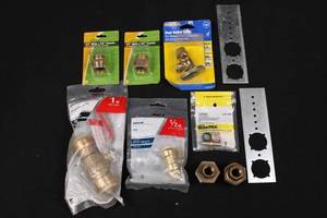 BrassCraft Dual Outlet Valve & GreenThumb 34 in Hose Connectors - Assorted Plumbing Fittings