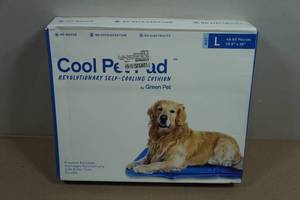 Green Pet Self-Cooling Cushion - Large 23.6x35