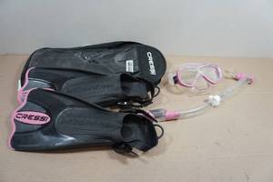 Cressi Adult Rondine Palau Fin Snorkel Set - Fin Size SM