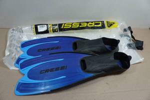 Cressi Agua Adult Fins - 4344 8.59.5
